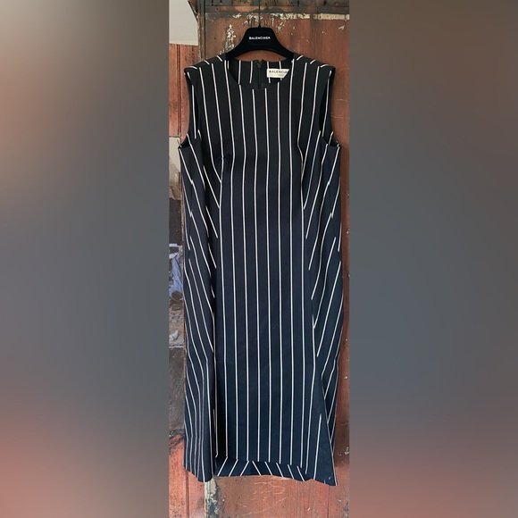 Knee length Balenciaga - Picture 1 of 1